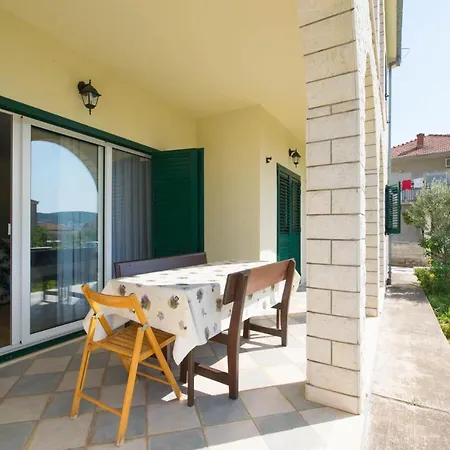 With Parking Space - 15316 * טרוגיר